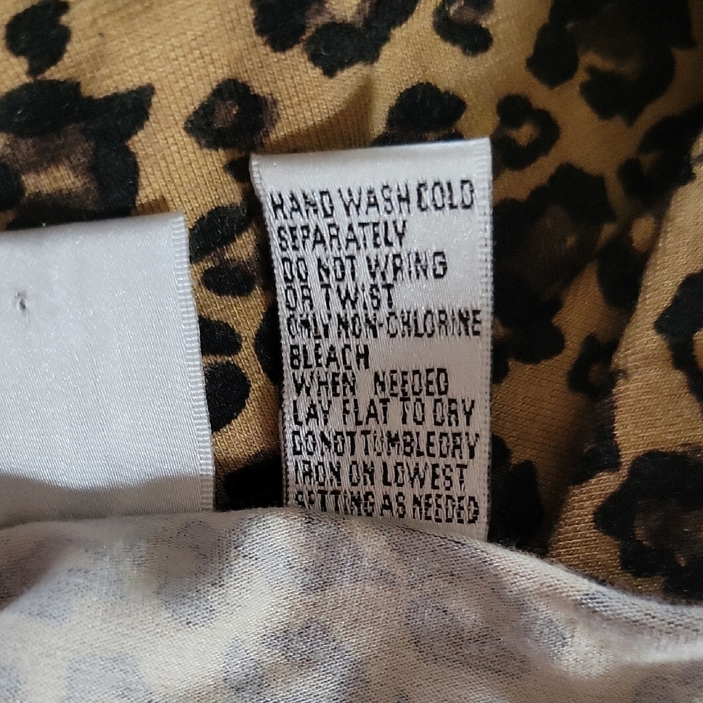 Chico's Design Leopard Print Button-up Cardi With Lace Cuffs - Picture 7 of 7